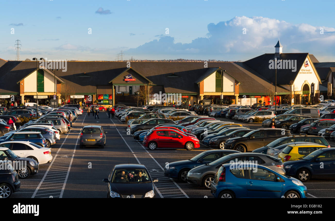 East Midlands Designer Outlet (McArthurGlen). Mansfield Road, South Normanton, DE55 2JW, Regno Unito. Il 21 febbraio 2015. Foto Stock