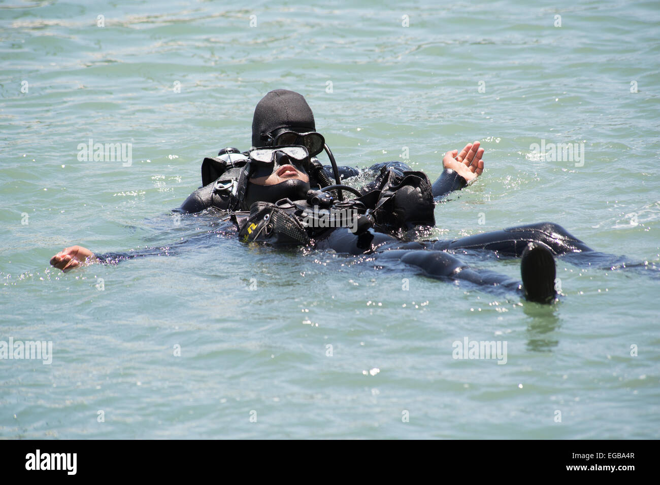 Deep sea diver formazione Gordons Bay in Sud Africa Foto Stock