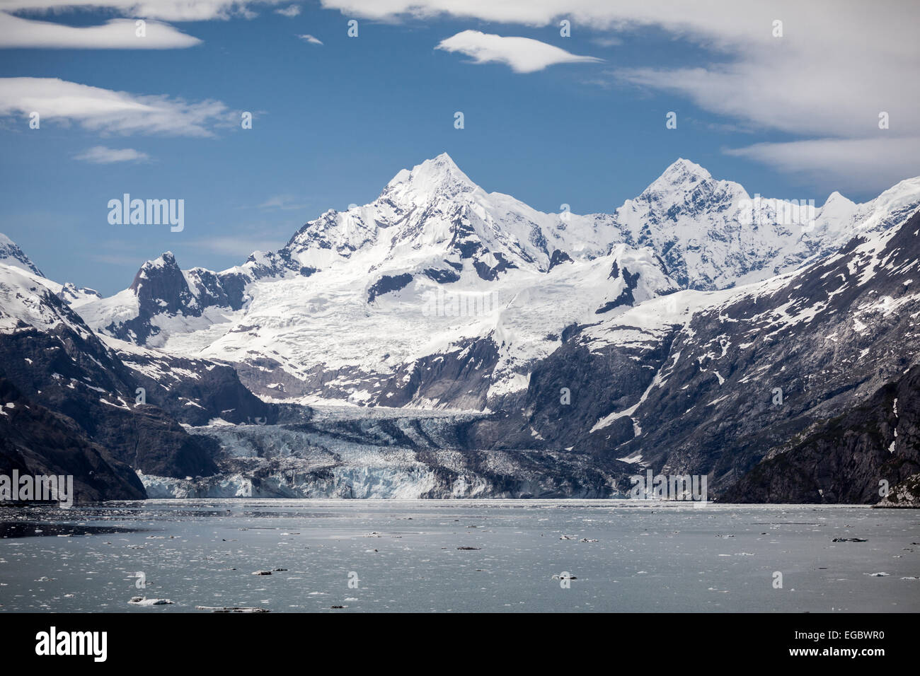 Le montagne nel Glacier Bay, Alaska, Stati Uniti d'America, America del Nord. Foto Stock