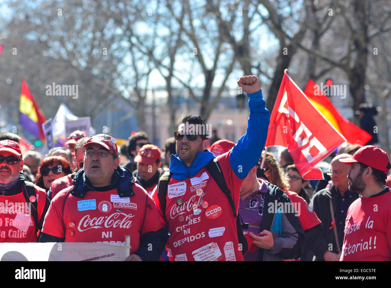 Coca Cola lavoratori protesta contro la chiusura di un impianto a Fuenlabrada, nel corso di una manifestazione a Madrid. 22nd, febbraio 2015. Spagna. Credito: Marcos del Mazo/Alamy Live News Foto Stock