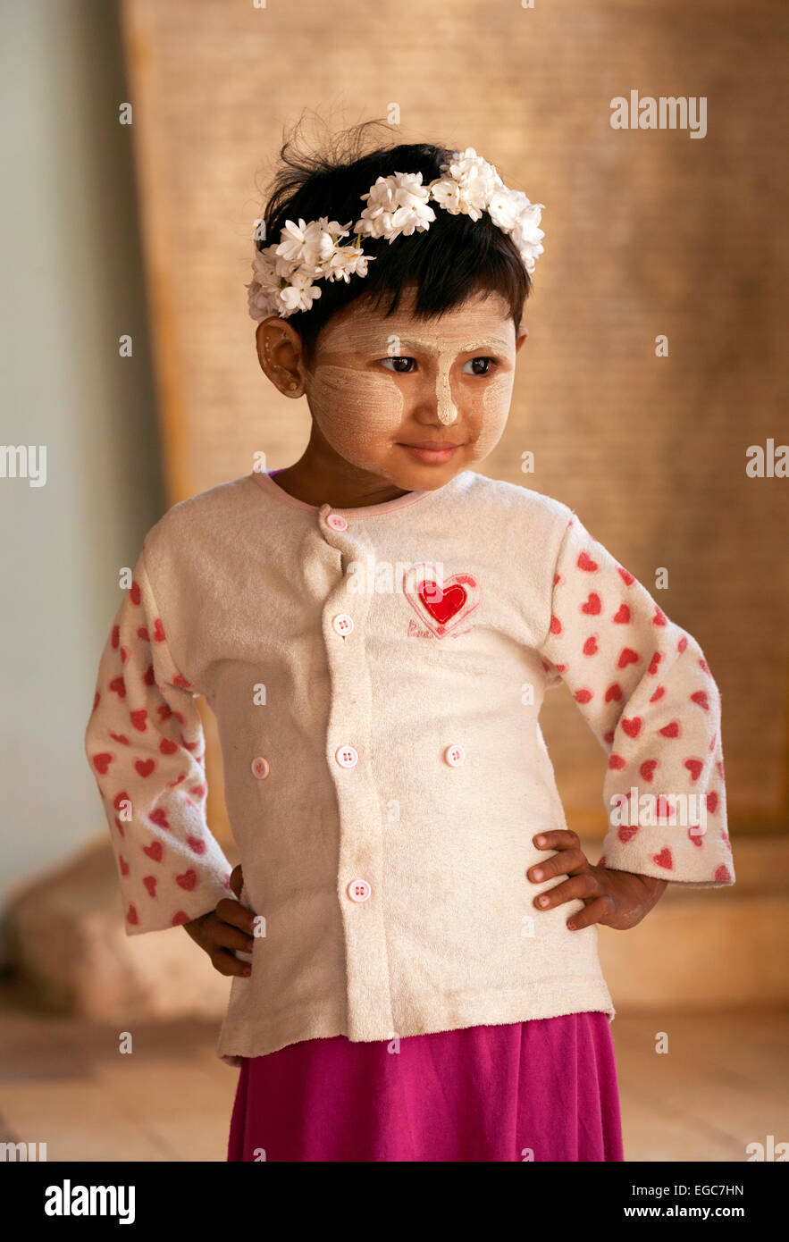 Giovane ragazza birmano età dai 5 anni, Myanmar ( Birmania ), Asia Foto Stock