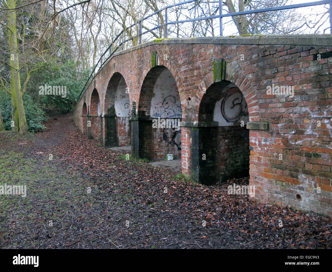 Il vecchio boathouse a Wollaton Park Foto Stock