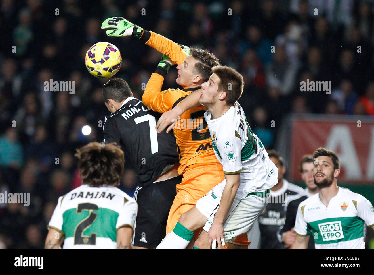 Elche, Spagna. Il 22 febbraio, 2015. La Liga partita di calcio tra Elche CF vs Real Madrid Credito: ABEL F. ROS/Alamy Live News Foto Stock