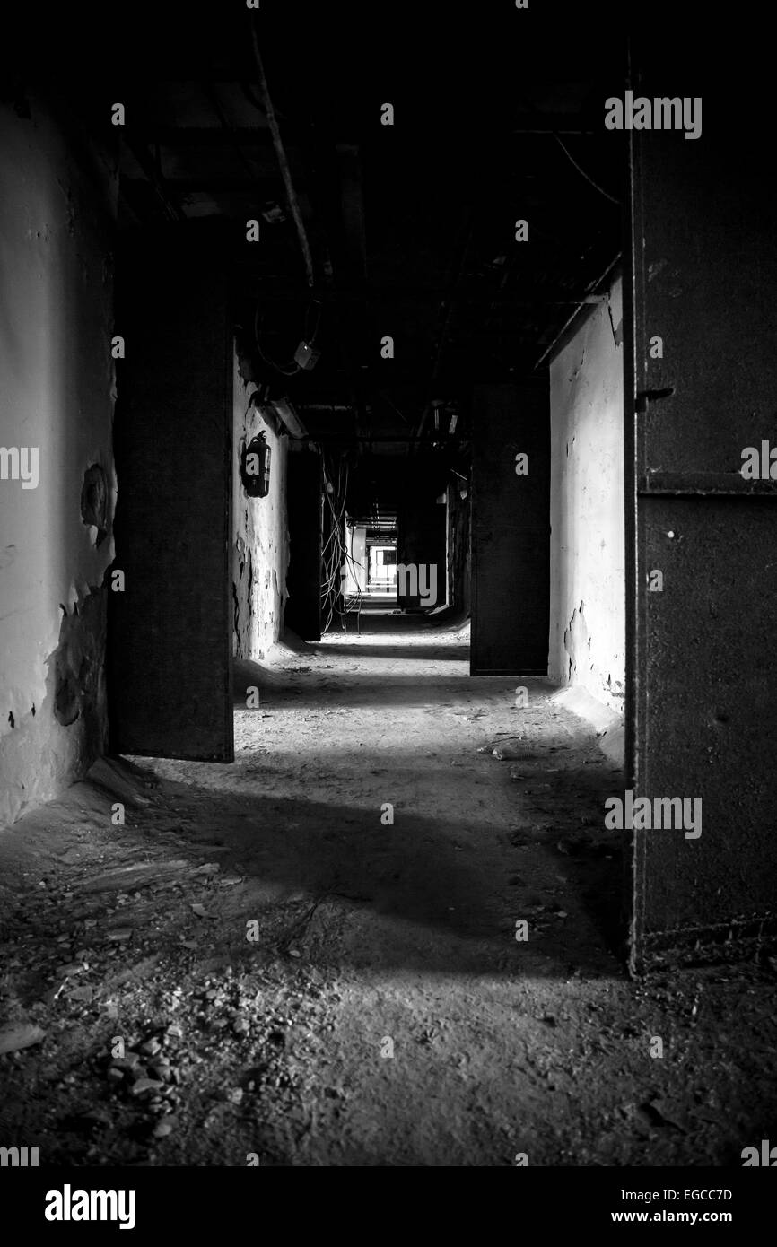 Dark industrial interior Foto Stock