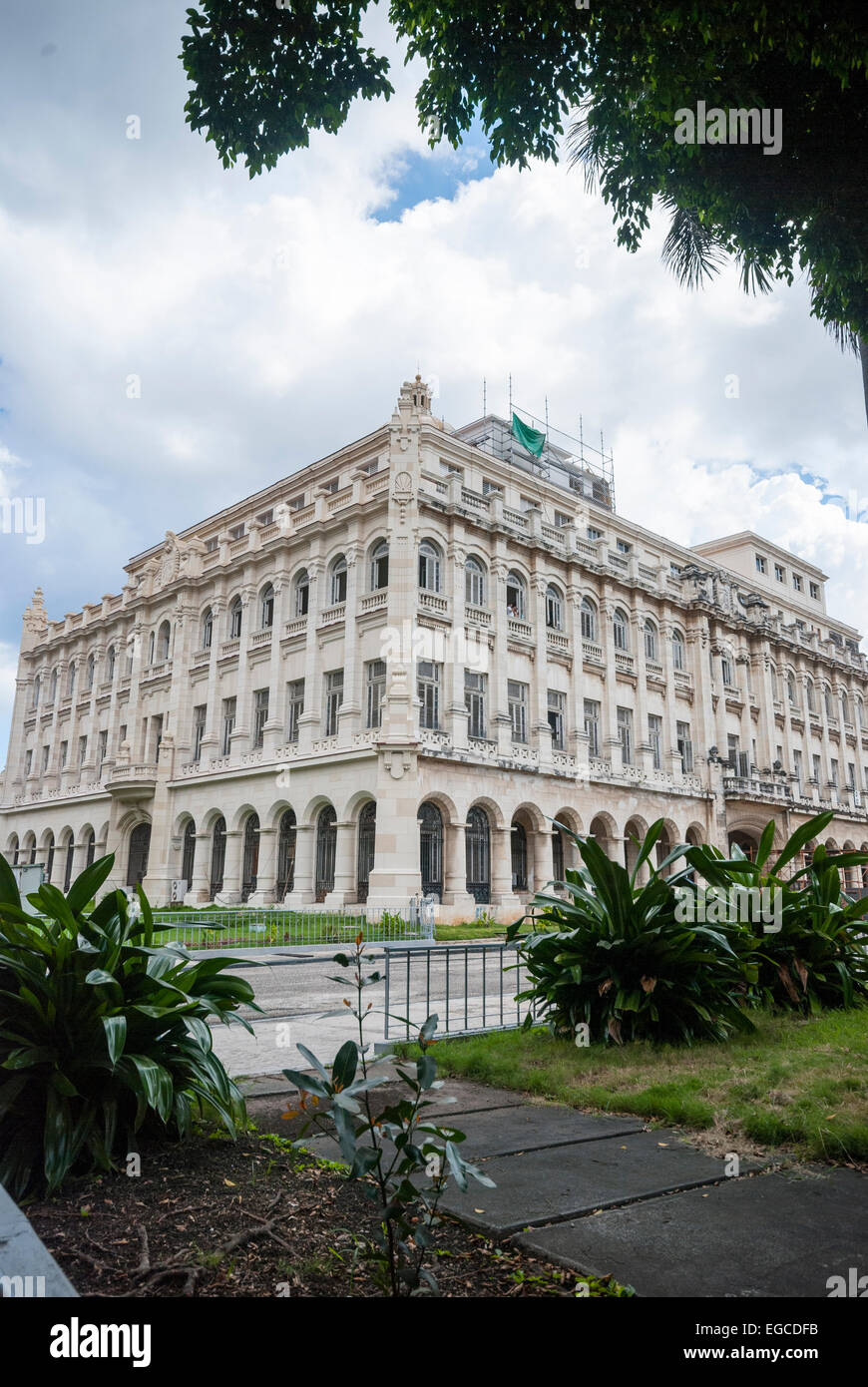Il Museo della Rivoluzione. l'ex palazzo presidenziale a l'Avana Vecchia Cuba Foto Stock