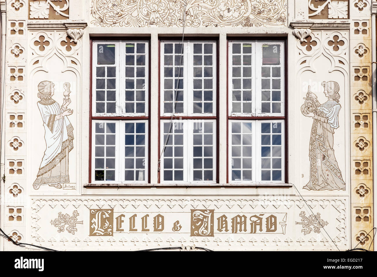 Porto, Portogallo.Il famoso Lello e Irmao Bookstore, considerata come una delle più belle librerie del mondo Foto Stock