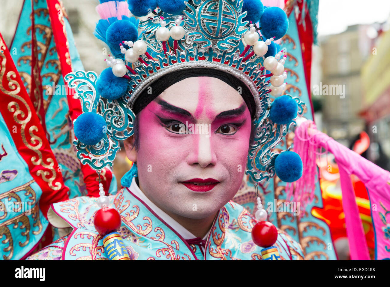 Celebrazioni per il nuovo anno cinese a Londra per contrassegnare l anno della capra o pecora 2015 Foto Stock