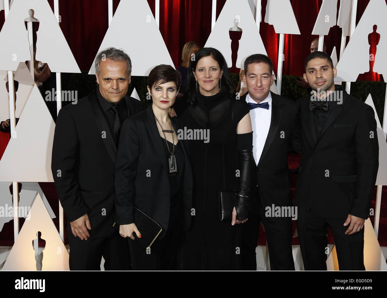Il team di film del film 'Citizenfour' con Dirk Wilutsky (L-R), Mathilde Bonnefoy, Laura Poitras, Glenn Greenwald e David Miranda frequentare la 87th Academy Awards, Oscar, in Dolby Theatre di Los Angeles, Stati Uniti d'America, il 22 febbraio 2015. Foto: Hubert Boesl/dpa - nessun filo SERVICE - © dpa picture alliance/Alamy Live News Credito: dpa picture alliance/Alamy Live News Foto Stock