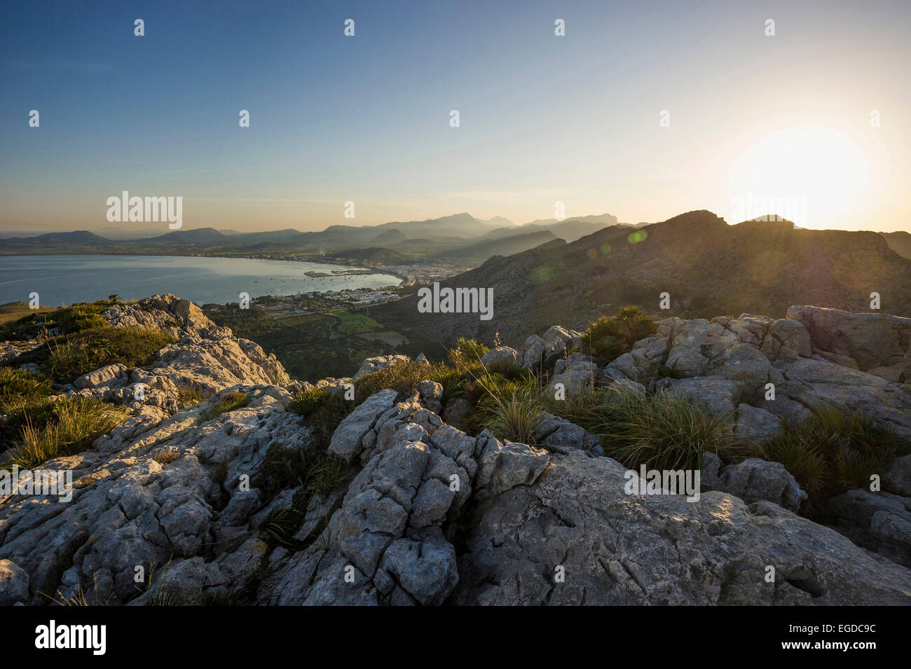 Vista di Port de Pollenca, Maiorca, SPAGNA Foto Stock