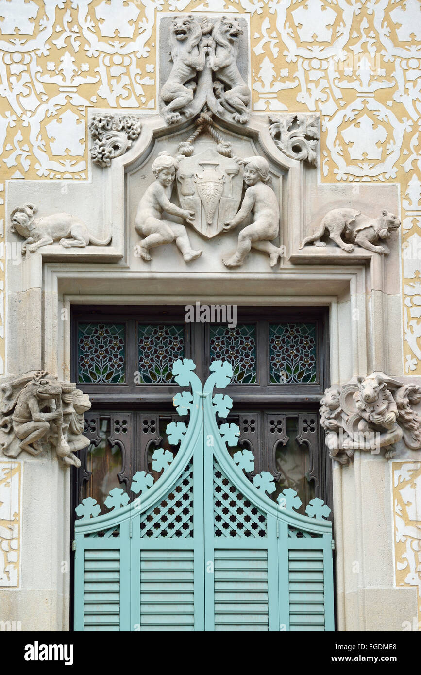 Casa Amatller, particolare della facciata, architetto Antoni Gaudi, Sito Patrimonio Mondiale dell'UNESCO, Catalano architettura modernista, Art Nouveau, Eixample di Barcellona, in Catalogna, Spagna Foto Stock