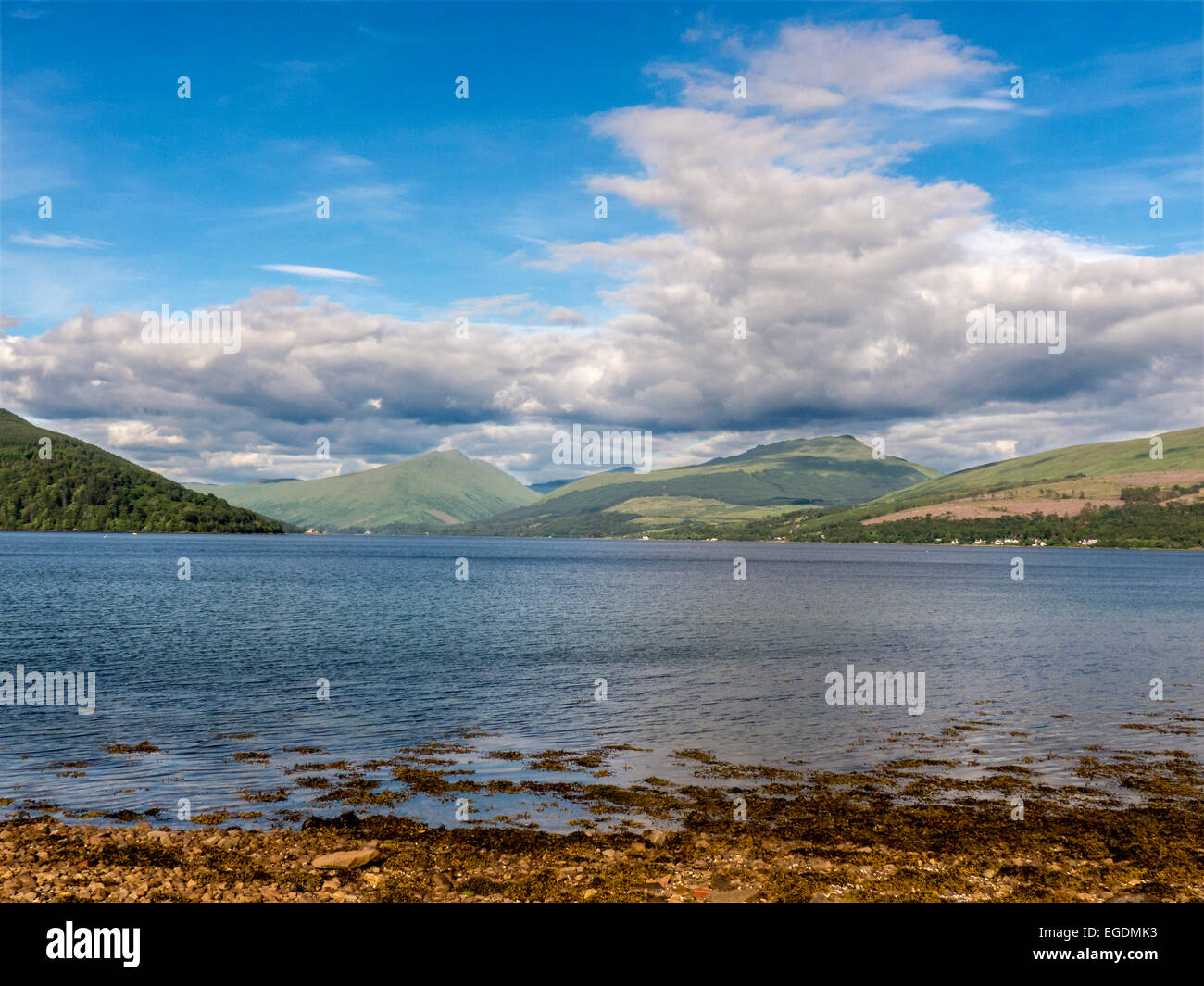 Cloudscape sopra Loch Fyne, Argyll and Bute Highlands Occidentali, Scotland, Regno Unito Foto Stock