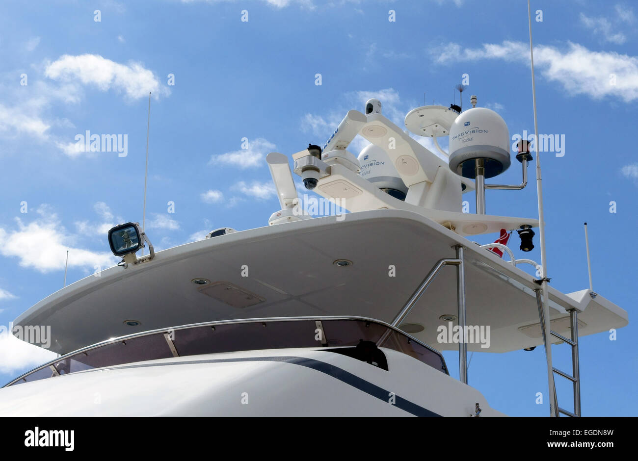 Apparecchiature di navigazione su uno yacht di lusso, Isole Canarie, Spagna Foto Stock
