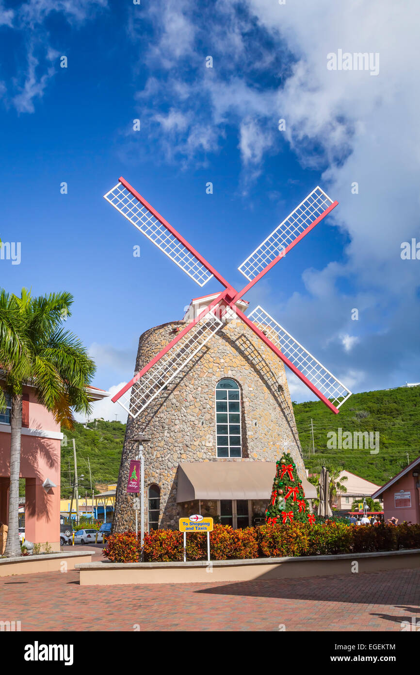 Un mulino a vento presso il Crown Point DOCK navi da crociera in Charlotte Amalie, san Tommaso, Isole Vergini americane, dei Caraibi. Foto Stock
