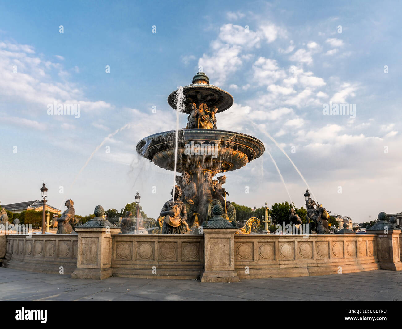 Fontana sulla Place de la Concorde, Paris, Francia Foto Stock