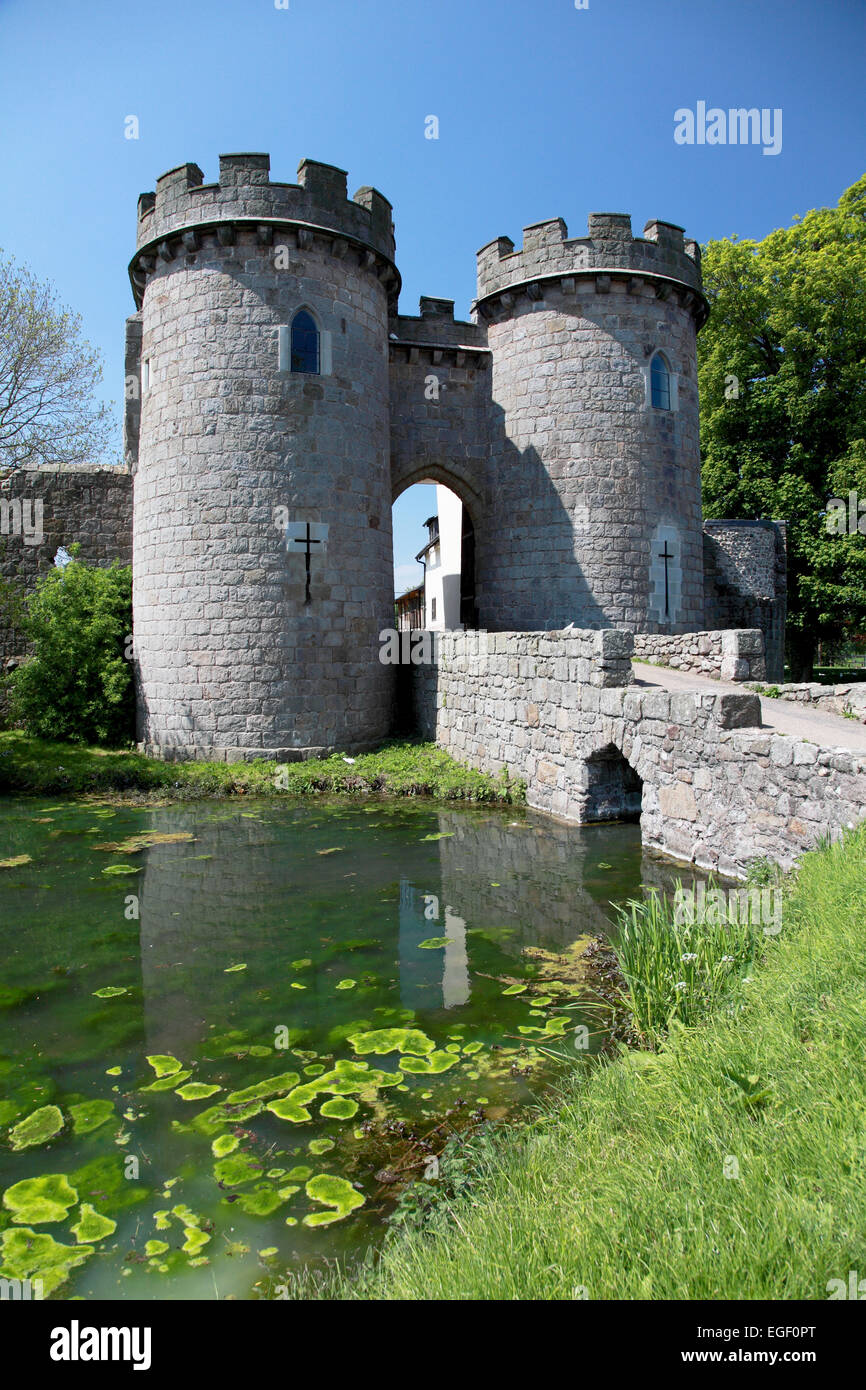 Whittington castello vicino a Oswestry in Galles/Inglese confine è gestito dalla comunità locale. Foto Stock