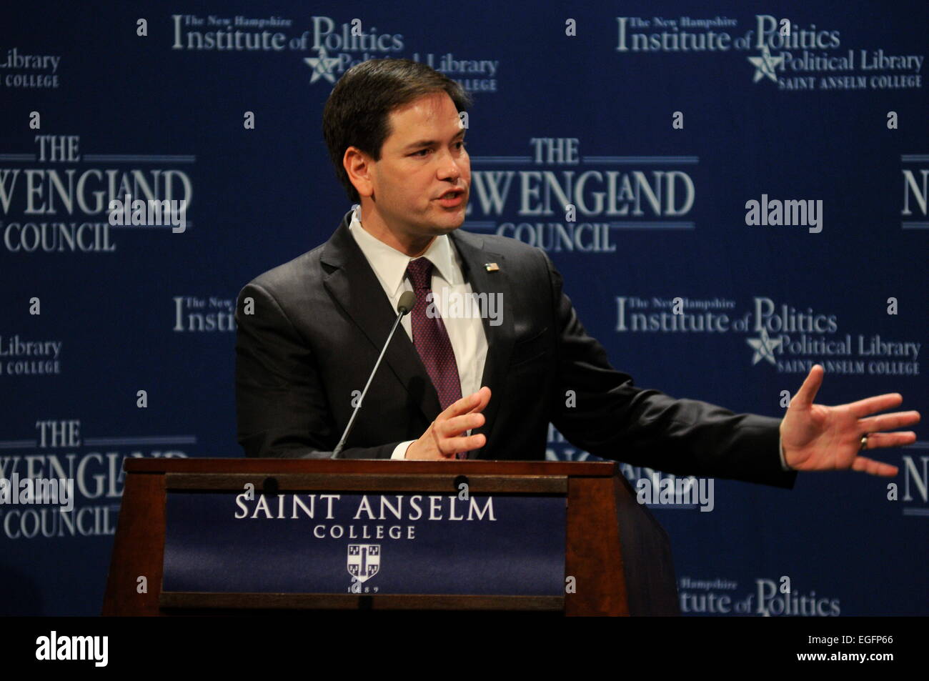 Manchester, New Hampshire, Stati Uniti d'America. Il 24 febbraio, 2015. Stati Uniti Il senatore Marco Rubio parla al NH Istituto di Politica, Manchester, New Hampshire, Stati Uniti d'America, 24 febbraio, 2015 Credit: Andrew Cline/Alamy Live News Foto Stock