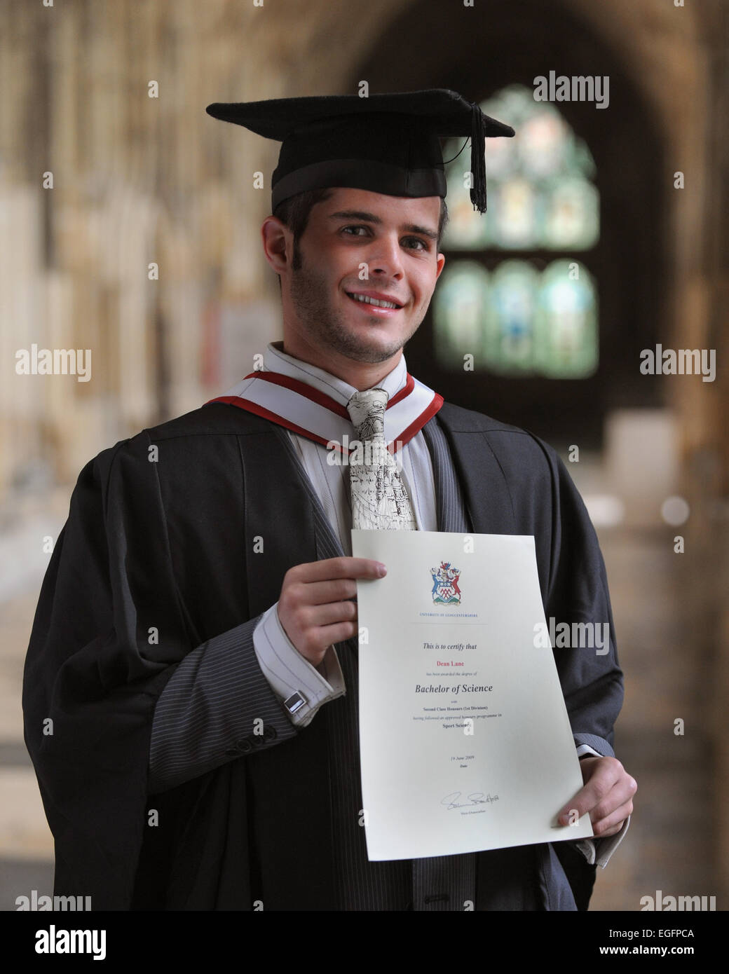 Studente laureato con certificato Foto Stock