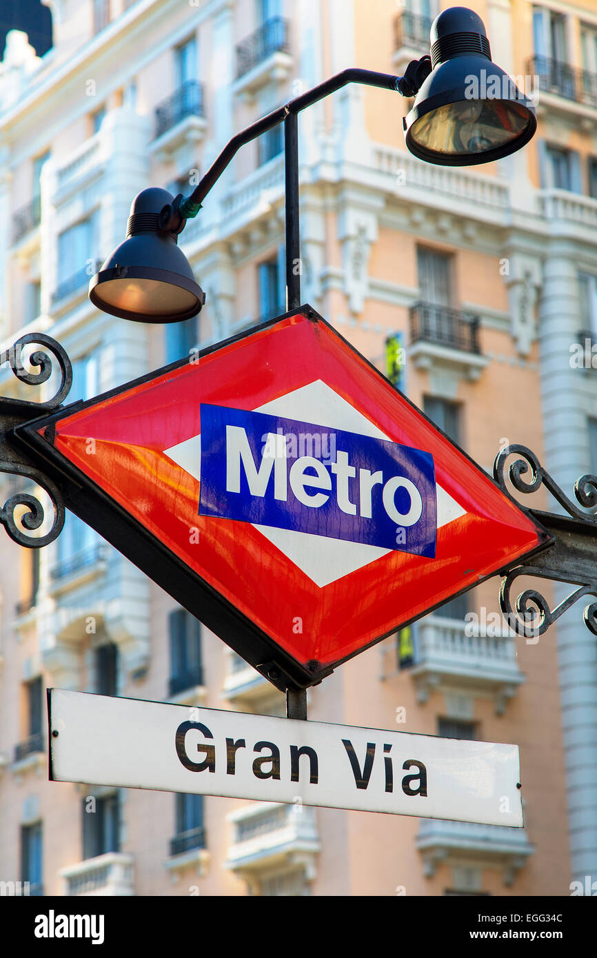 Gran Via Metro segno, Madrid, Spagna Foto Stock