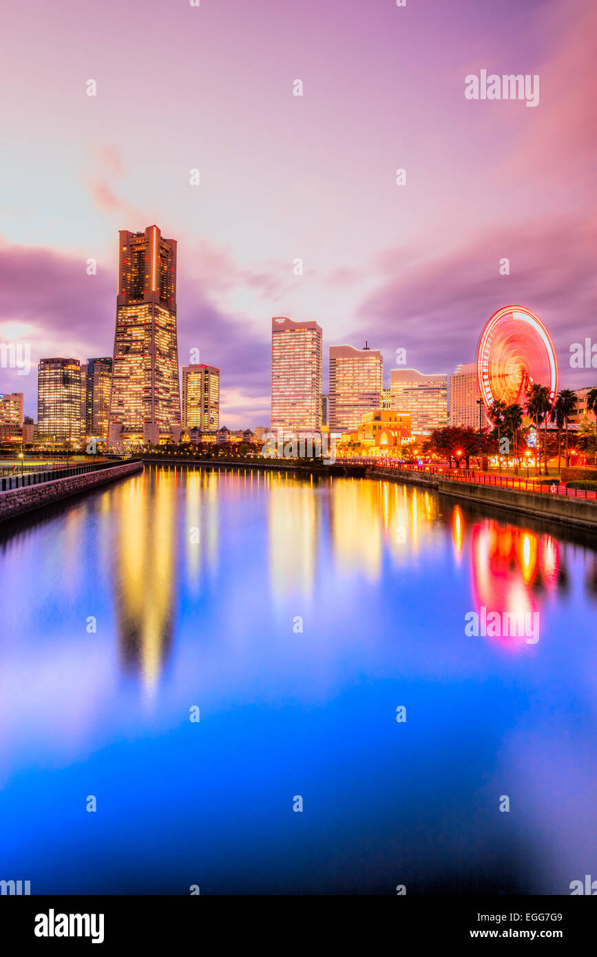 Yokohama, Giappone skyline a Minato Mirai Waterfront District. Foto Stock