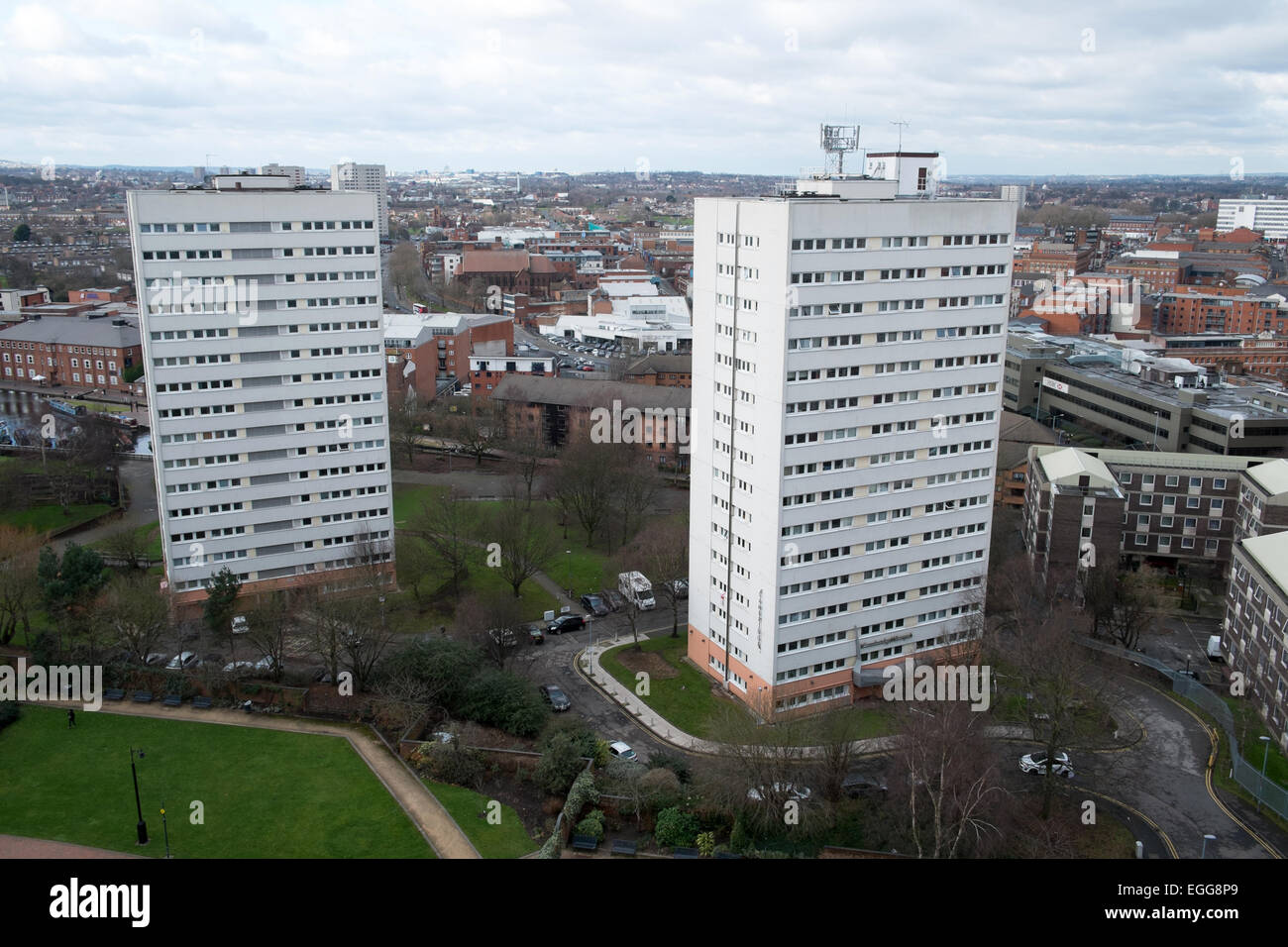 Una vista del centro cittadino di Birmingham dalla Biblioteca centrale di Birmingham Foto Stock