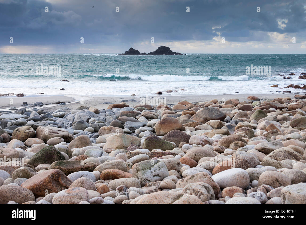 Le rocce Brisons da 'Porth Nanven' beach, 'Cot Valley", Cornwall, Regno Unito Foto Stock