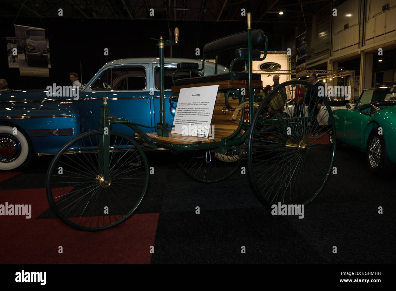 La prima vettura Benz Patent-Motorwagen (autovettura), costruito nel 1886 Foto Stock