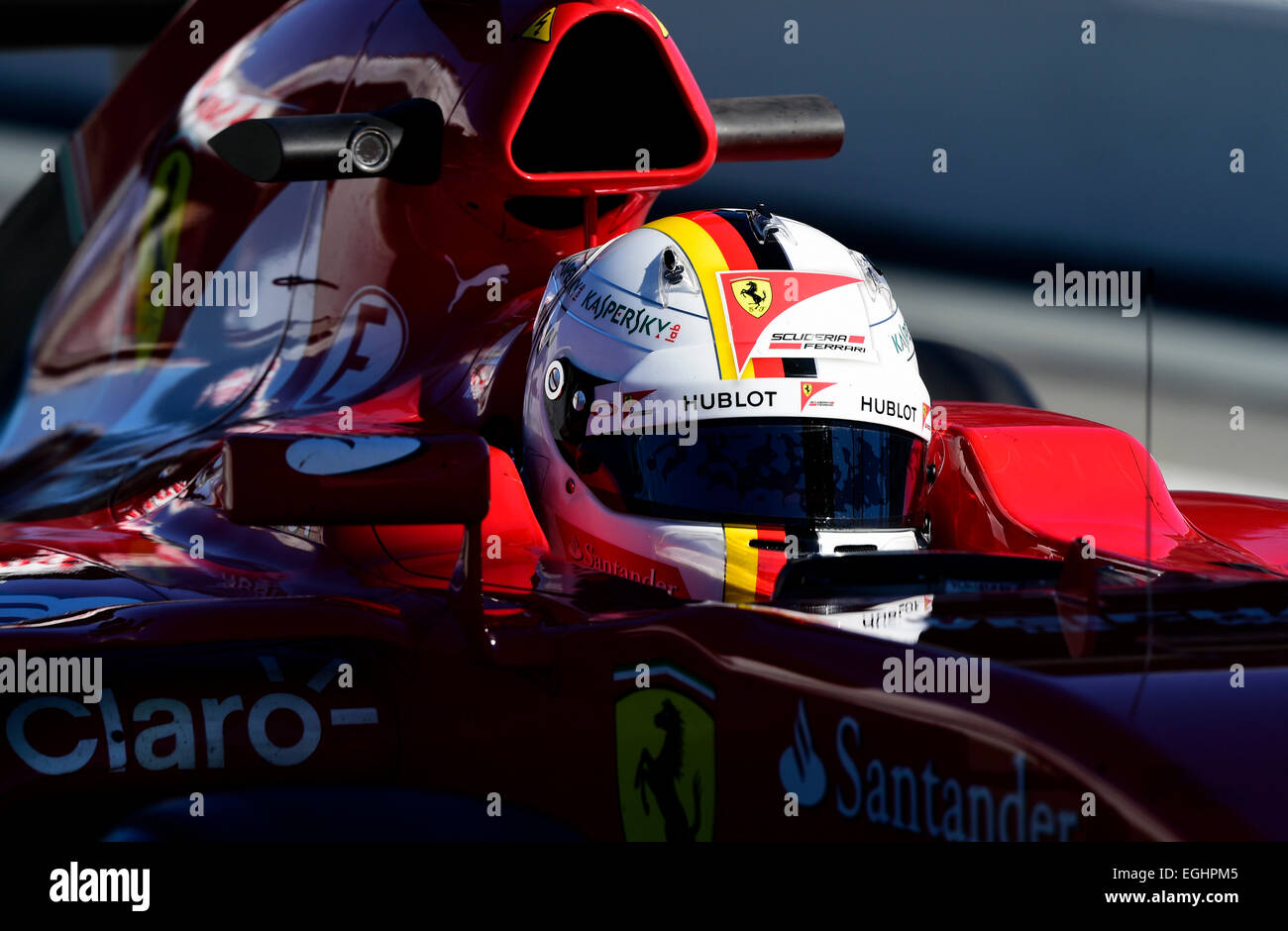 Sebastian Vettel (GER), la Scuderia Ferrari SF15-T, Formula 1 sessioni di collaudo, Circuit de Catalunya. Foto Stock
