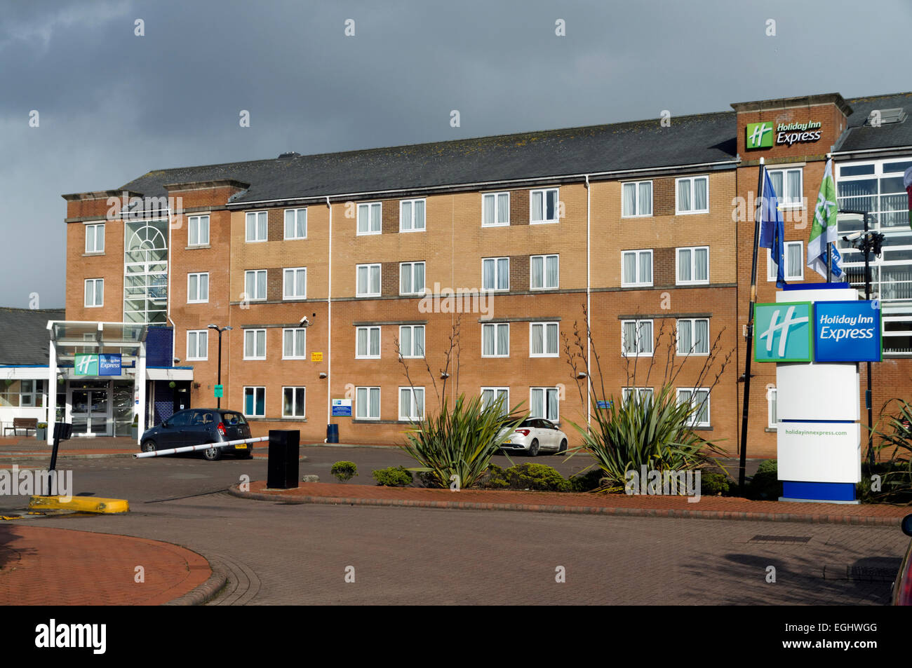 Holiday Inn Express, Atalntic Wharf, la Baia di Cardiff, Cardiff, Galles del Sud, Regno Unito. Foto Stock