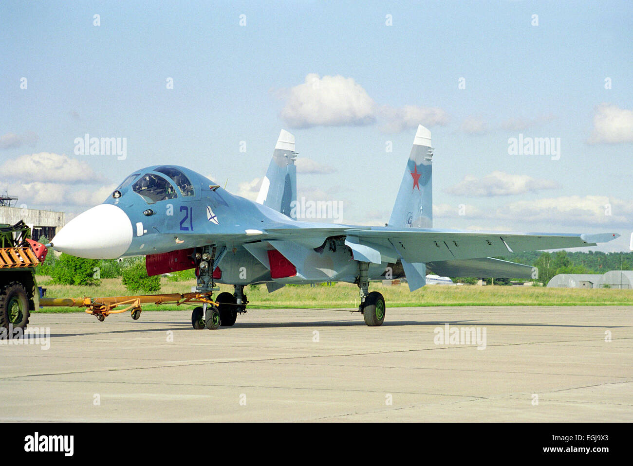 Carrier-based trainer di combattimento aereo Sukhoi Su-27KUB Foto Stock