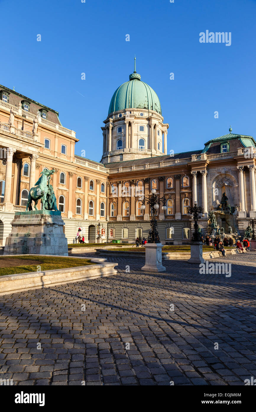 Storico Royal Palace a Budapest, Ungheria Foto Stock