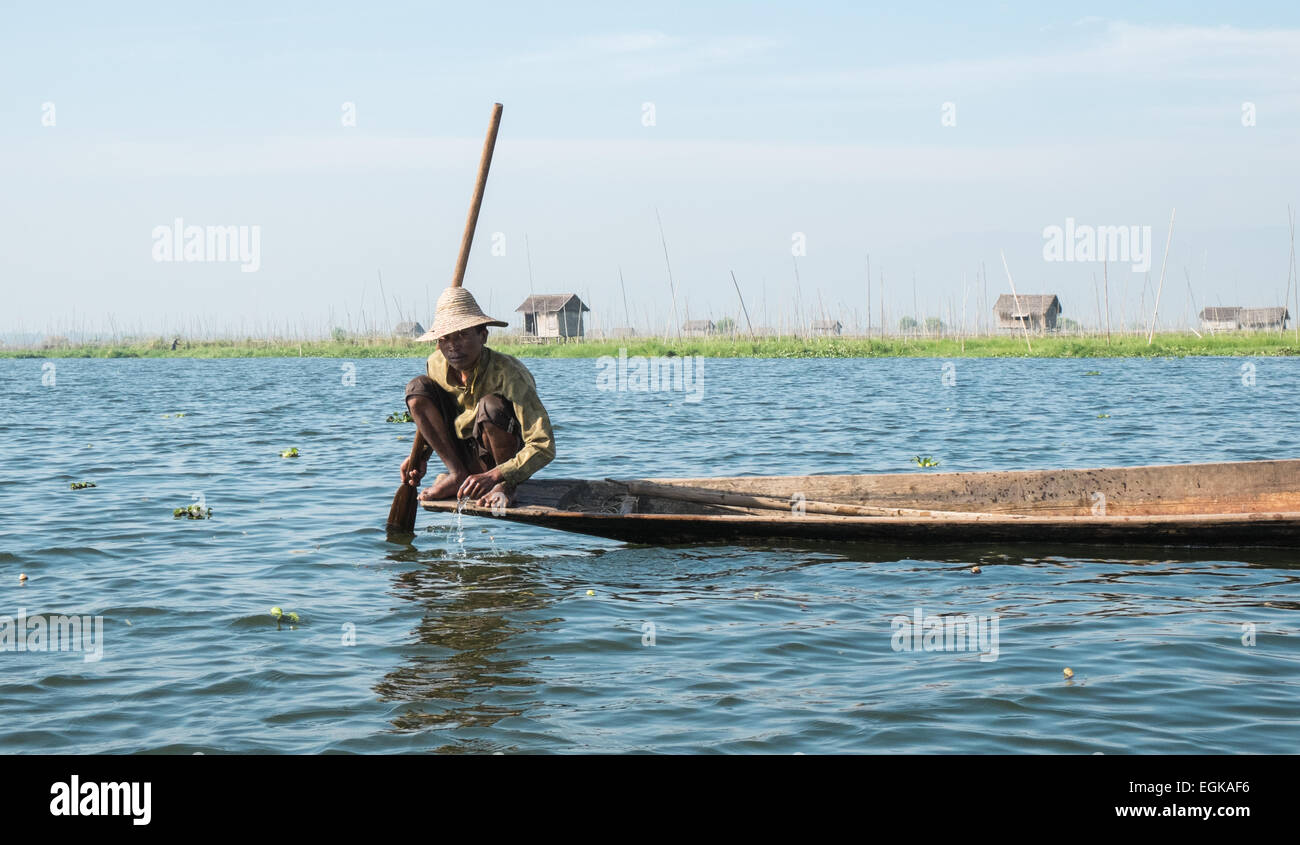 Famoso,famosa gamba rematori di pesca sul Lago Inle,Birmania,Myanmar, Foto Stock