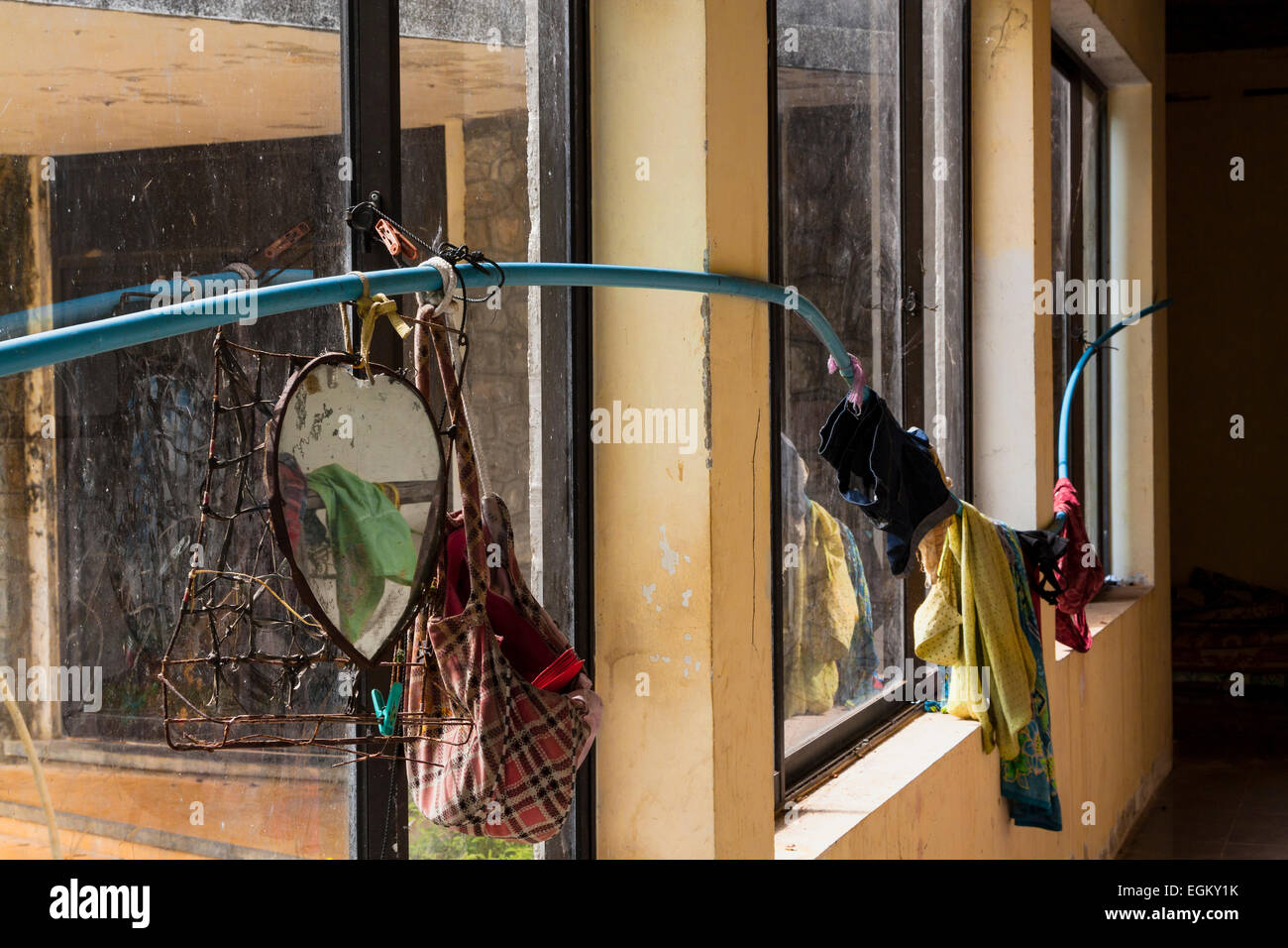 Ex re Sihanouk's mansion sulla sommità della collina in Kep, Cambogia. Foto Stock