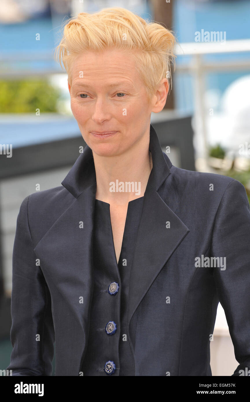 CANNES, Francia - 25 Maggio 2013: Tilda Swinton a photocall al 66° Festival di Cannes per il suo film "Solo gli amanti rimasto vivo". Foto Stock