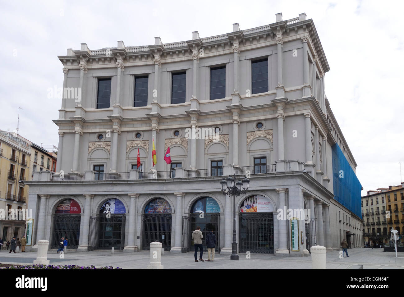 Parte posteriore della peste opera house, il Teatro Reale, il Teatro Reale, concert hall, Plaza de Oriente, Madrid, Spagna Foto Stock