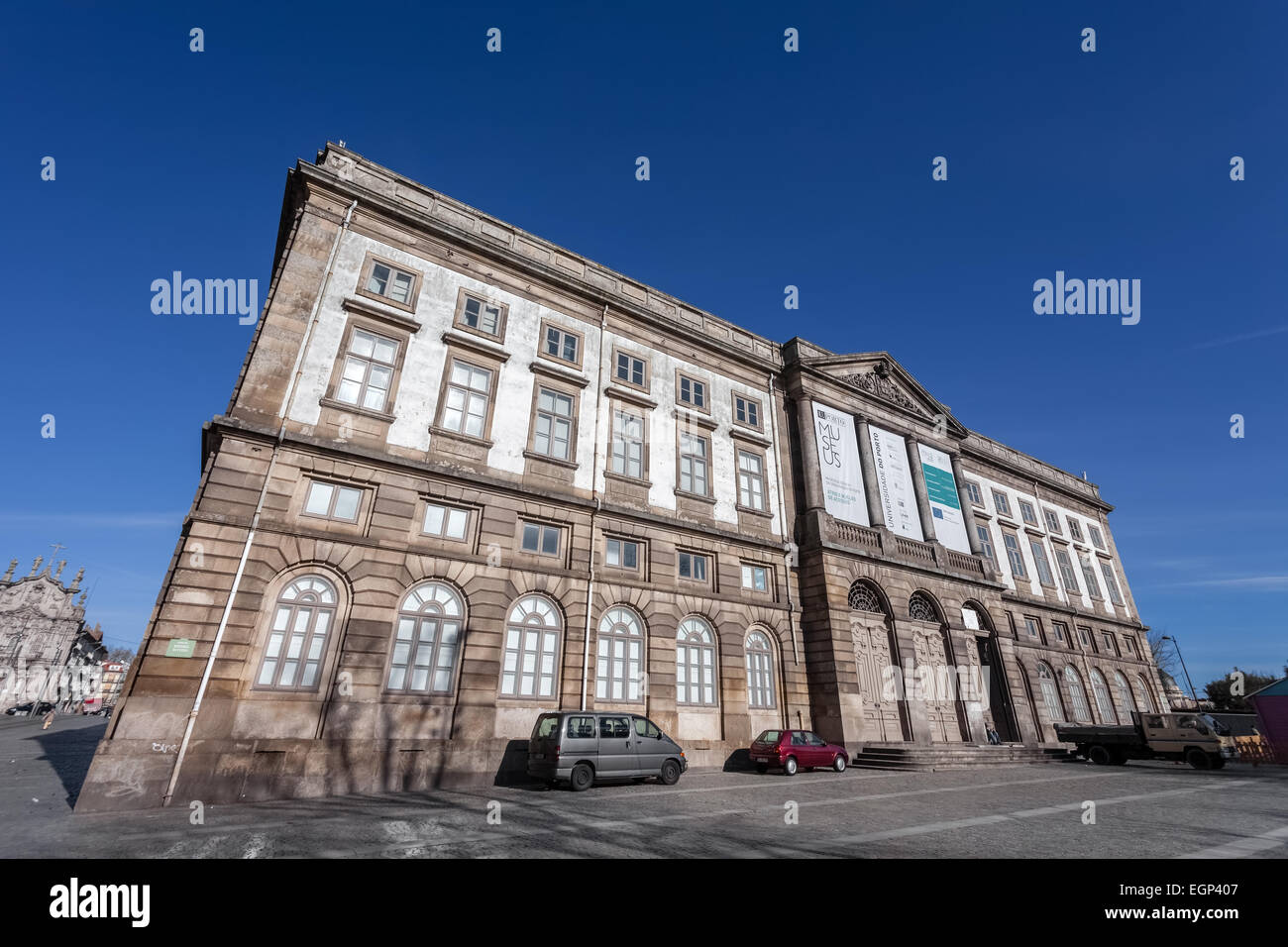 Porto, Portogallo. Dicembre 29, 2014: il Museo di Storia Naturale di Porto palazzo universitario in Gomes Teixeira Square. Foto Stock