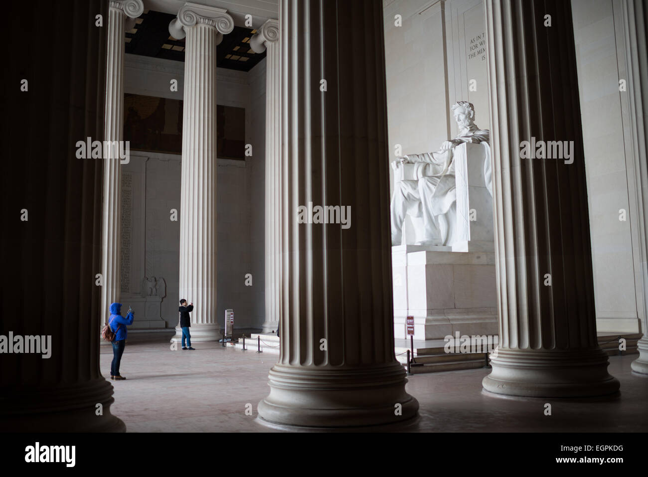 WASHINGTON DC, Stati Uniti d'America - Statua di Abraham Lincoln all'interno del Lincoln Memorial a Washington DC. Foto Stock
