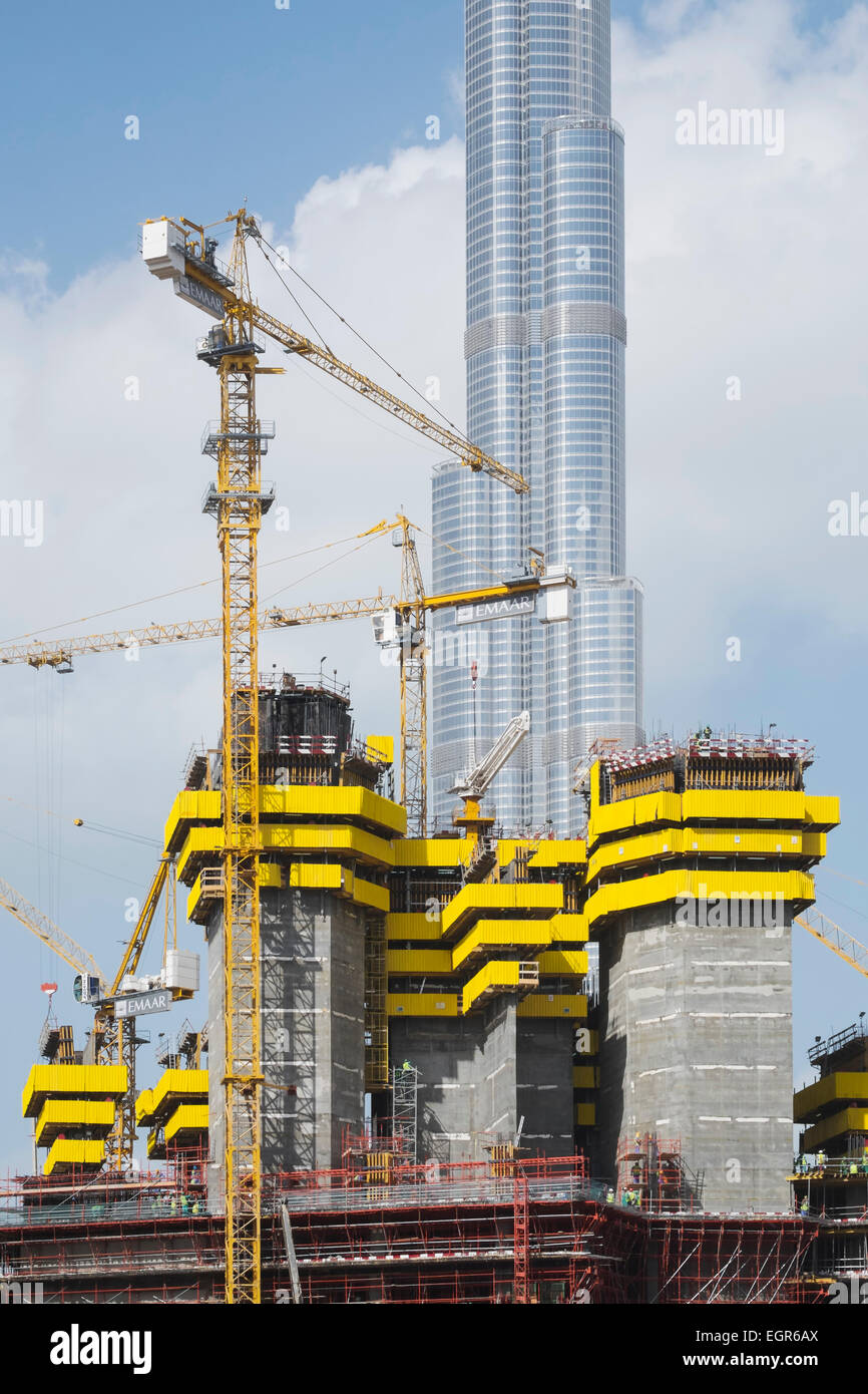 Nuovo grattacielo in costruzione a Dubai Emirati Arabi Uniti Foto Stock