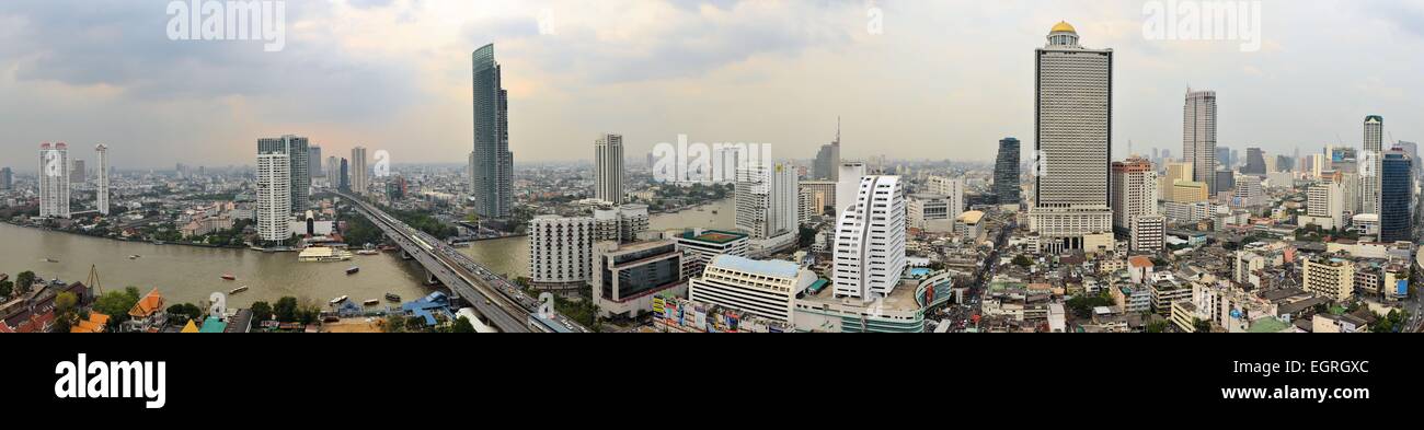 Paesaggio urbano in Bangkok, capitale della Thailandia Foto Stock