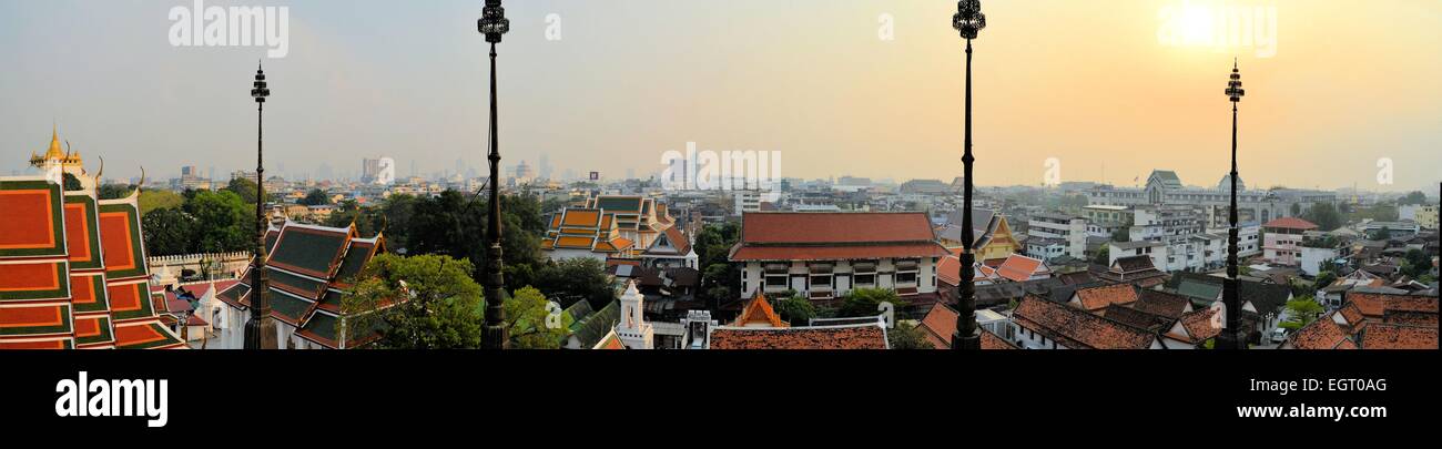 Paesaggio urbano in Bangkok, capitale della Thailandia Foto Stock