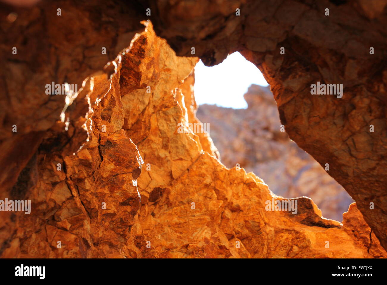 Golden Light rock arch lomo del gatera el teide tenerife Foto Stock