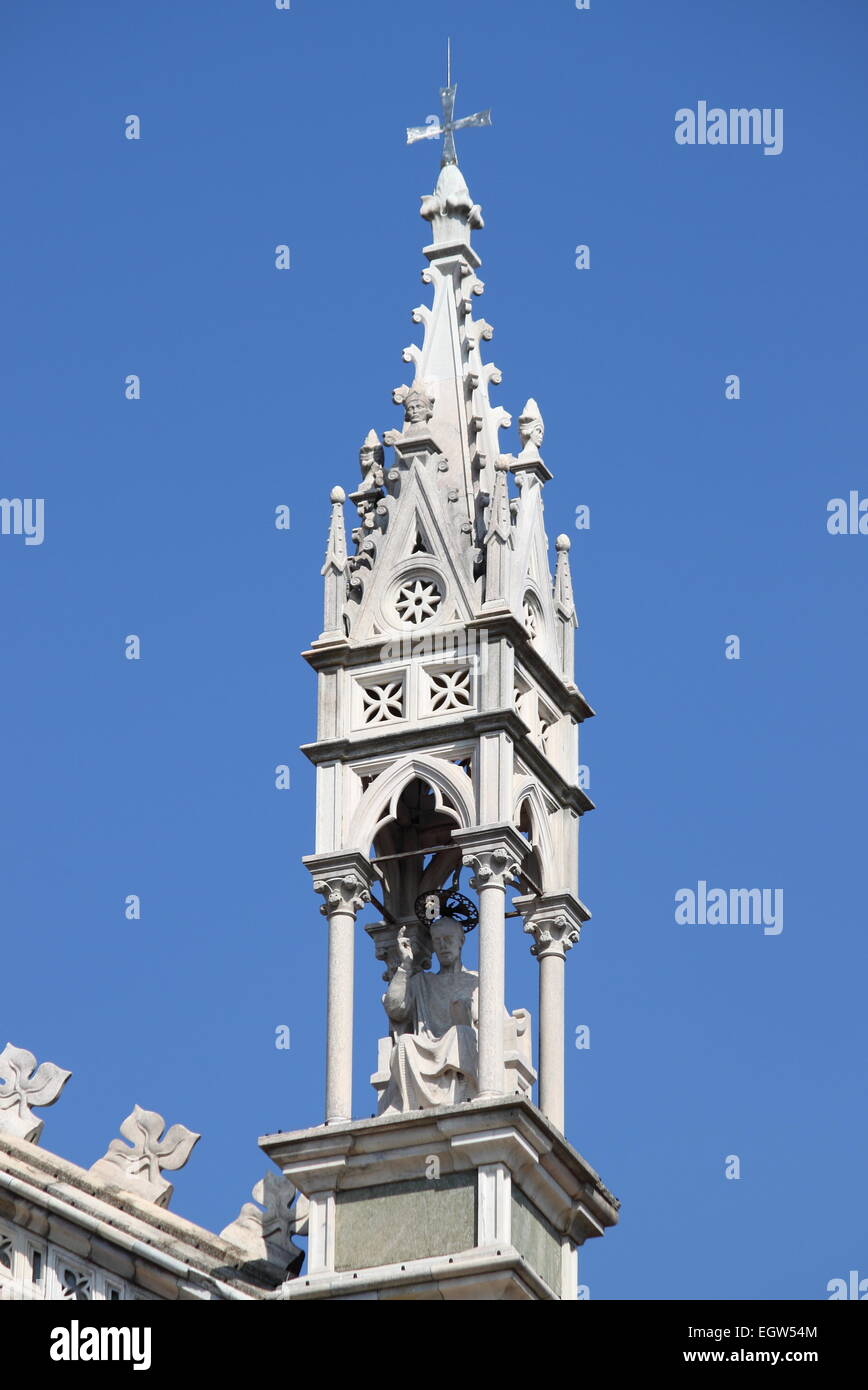 Decorazioni barocche su San Marco nella cattedrale di Venezia, Italia Foto Stock