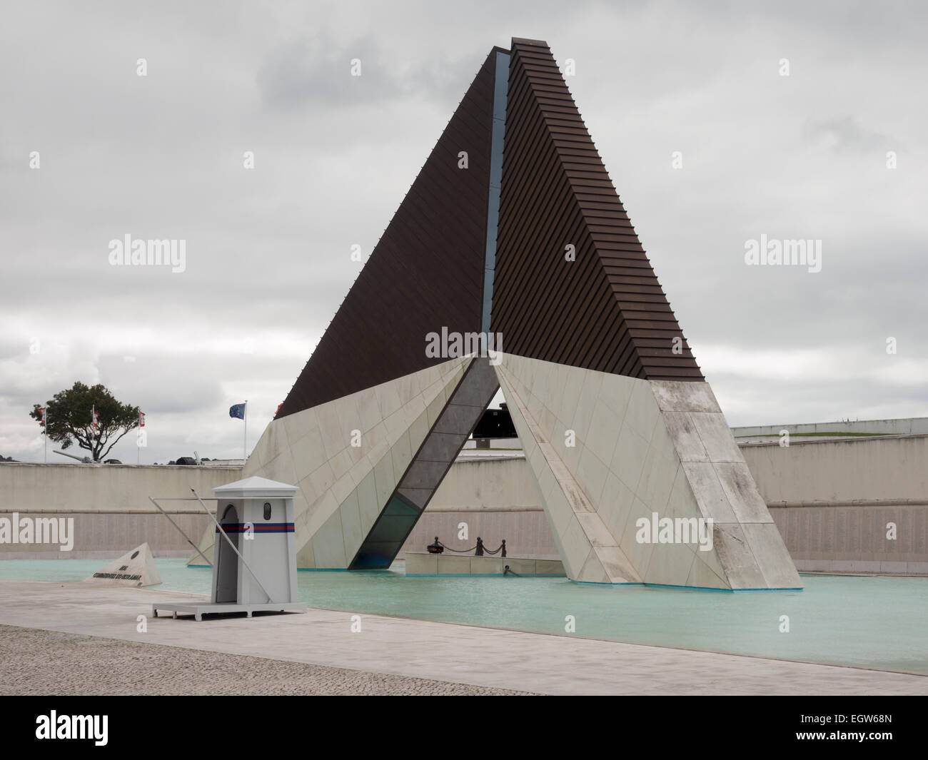 Monumento commemorativo per il portoghese soldati morti in Africa durante la Ultramar guerra coloniale, Lisbona, Portogallo Foto Stock