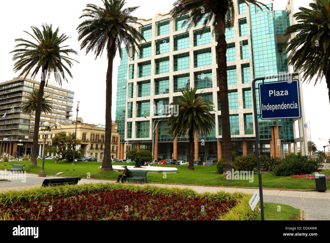 Montevideo, Uruguay. La Torre Executive che ospita la sede di lavoro del presidente sulla Independence Plaza. Foto Stock