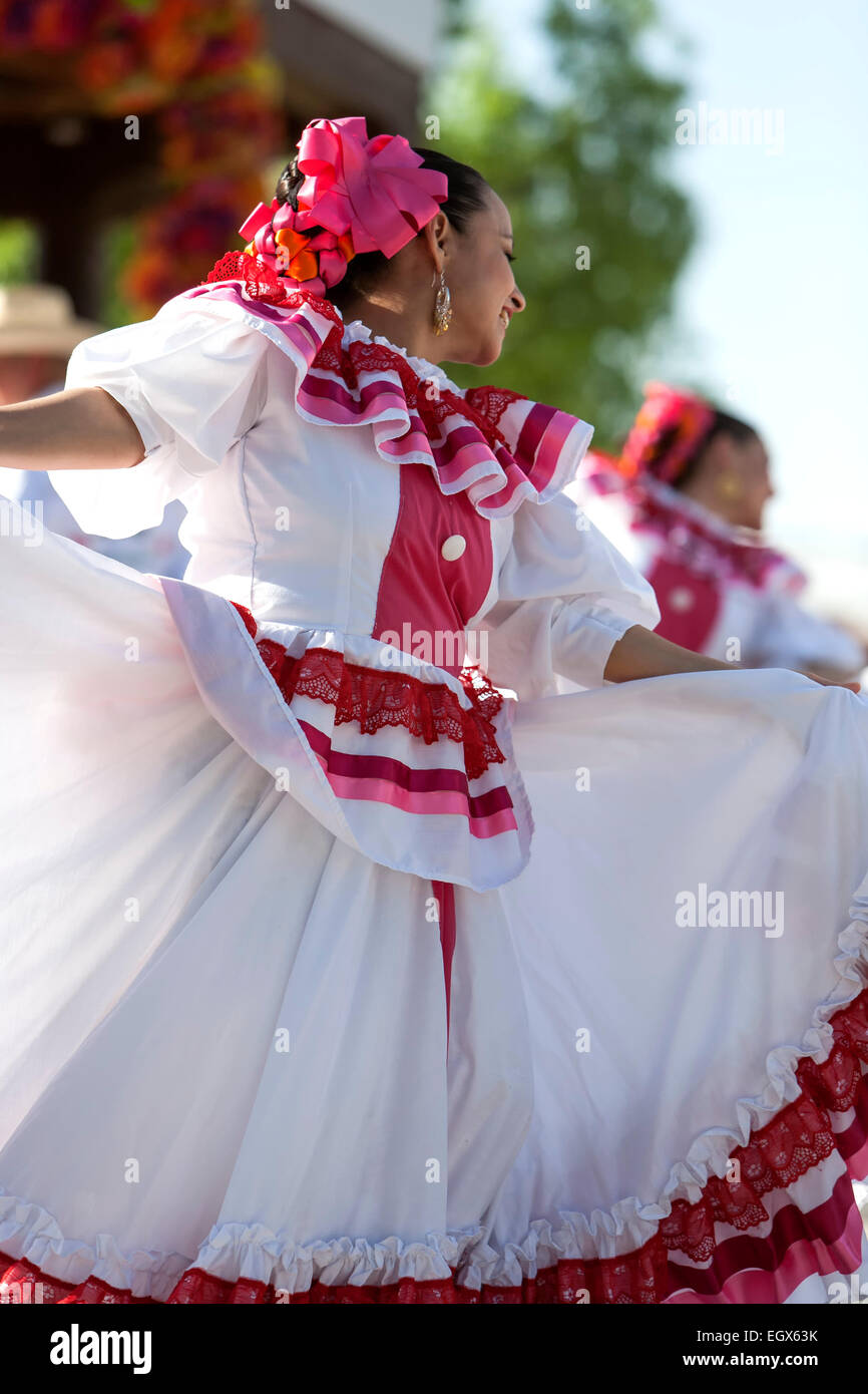 Mexican ballerine, Cinco de Mayo celebrazione, Old Mesilla, Las Cruces, Nuovo Messico USA Foto Stock