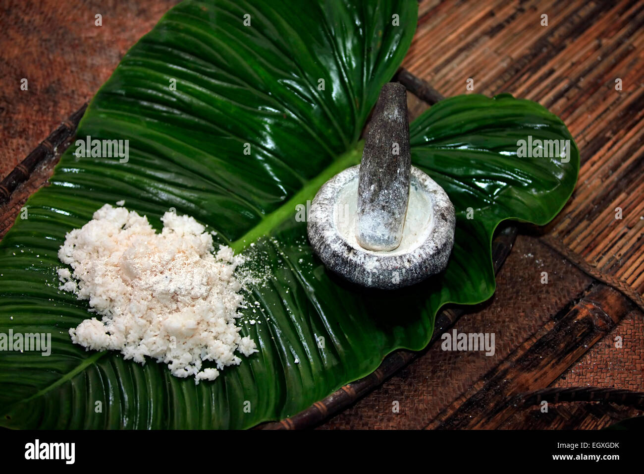 Ingredienti per il vino di riso da una antica ricetta malese Foto Stock