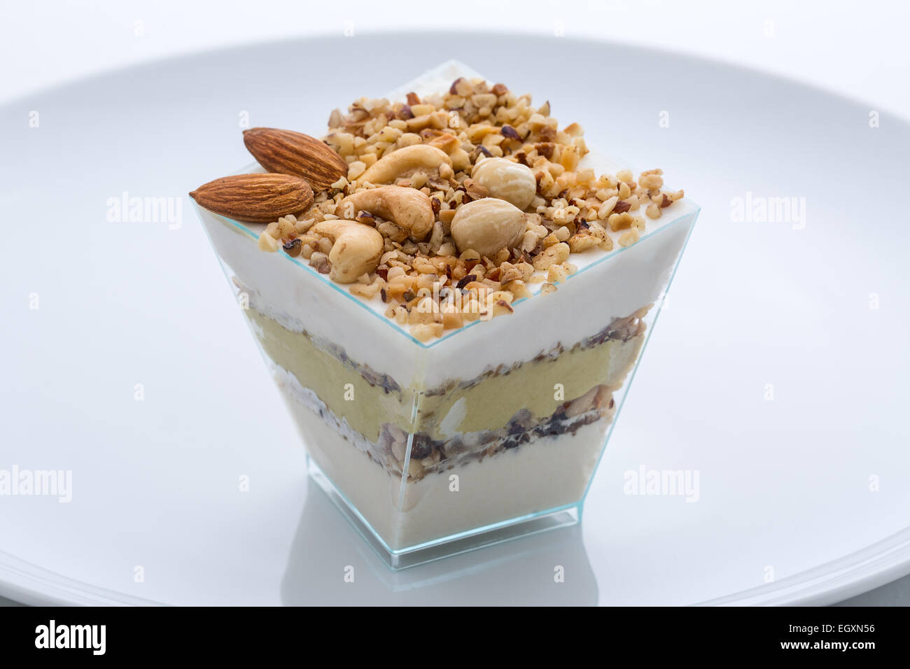 Frozen yogurt torta con dadi Foto Stock