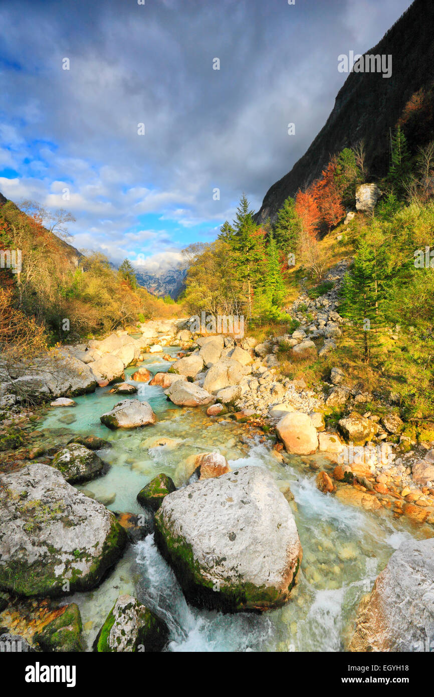 Canyon del Fiume soca. Alpi Giulie, Slovenia - Europa. Foto Stock