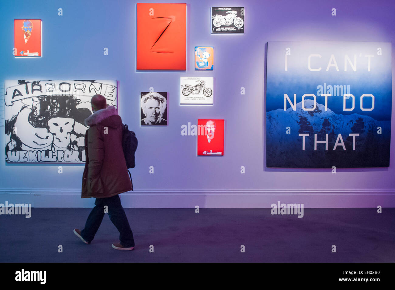 Londra, Regno Unito. 4 Marzo, 2015. Premere la visualizzazione dei pezzi facenti parte del prossimo "Testimonianza" asta di Sotheby s. Le voci sono state acquisite nel corso di decenni da un collettore singolo e comprende opere di Warhol, Hirst e Rothko. Credito: Stephen Chung/Alamy Live News Foto Stock