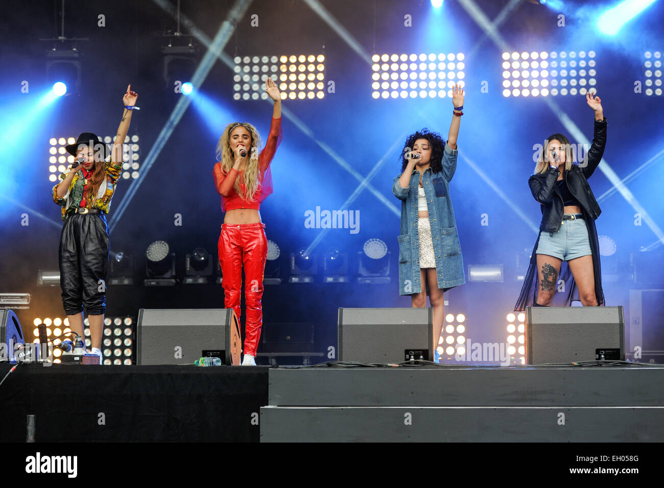 Il Neon Jungle eseguire live al Fusion Festival a Birmingham il sabato con: Neon giungla in cui: Birmingham, Regno Unito quando: 30 Ago 2014 Foto Stock