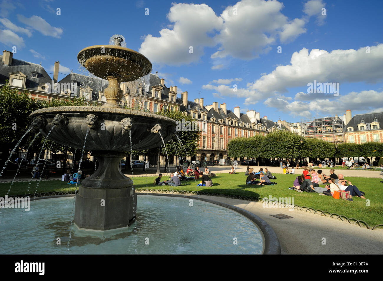 Parigi, Place des Vosges Foto Stock